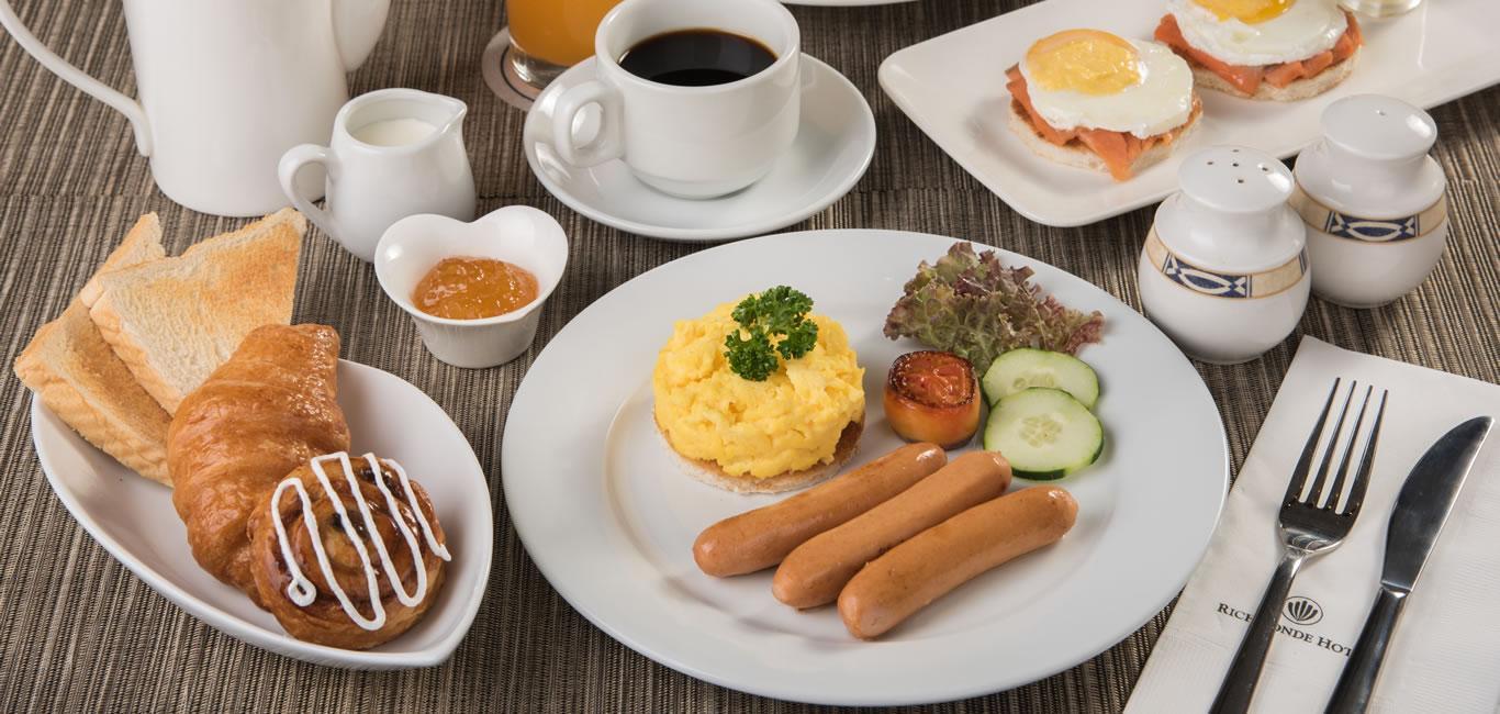 리치먼드 호텔 일로일로 외부 사진